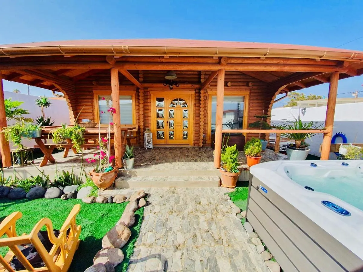 Villa Wild House Las Palmas / Gran Canaria