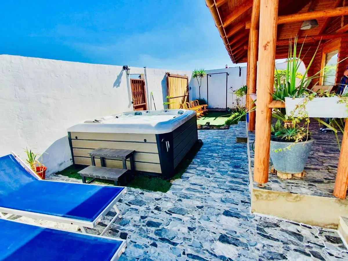 Villa Wild House Las Palmas / Gran Canaria